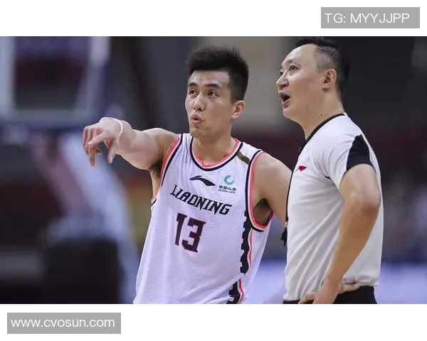 成都篮球队与上海篮球队赛后状态分析与复盘探讨 成都篮球队与上海篮球队赛后状态分析与复盘探讨